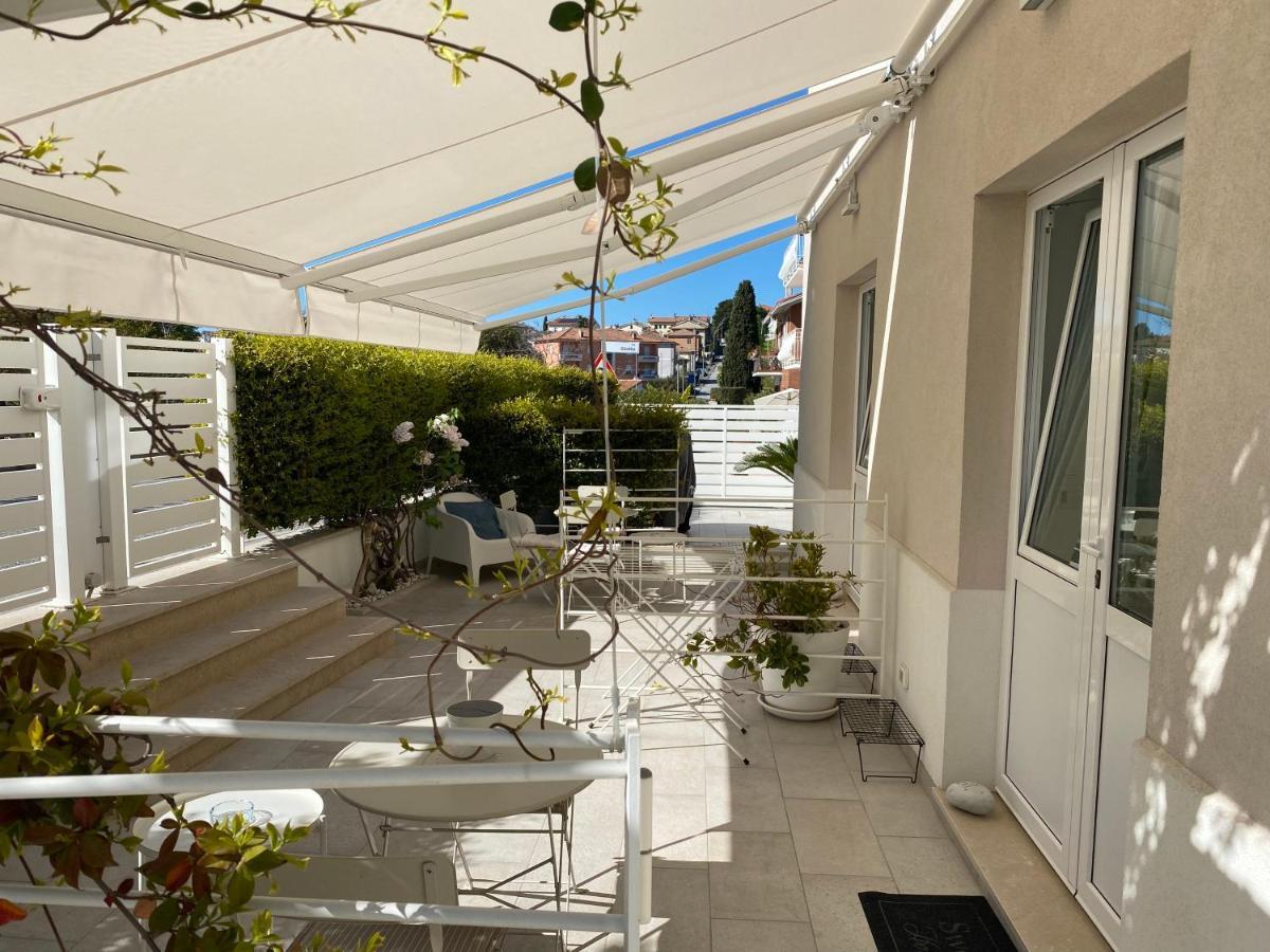 B&B 125Metri Sul Mare Sirolo Exterior foto